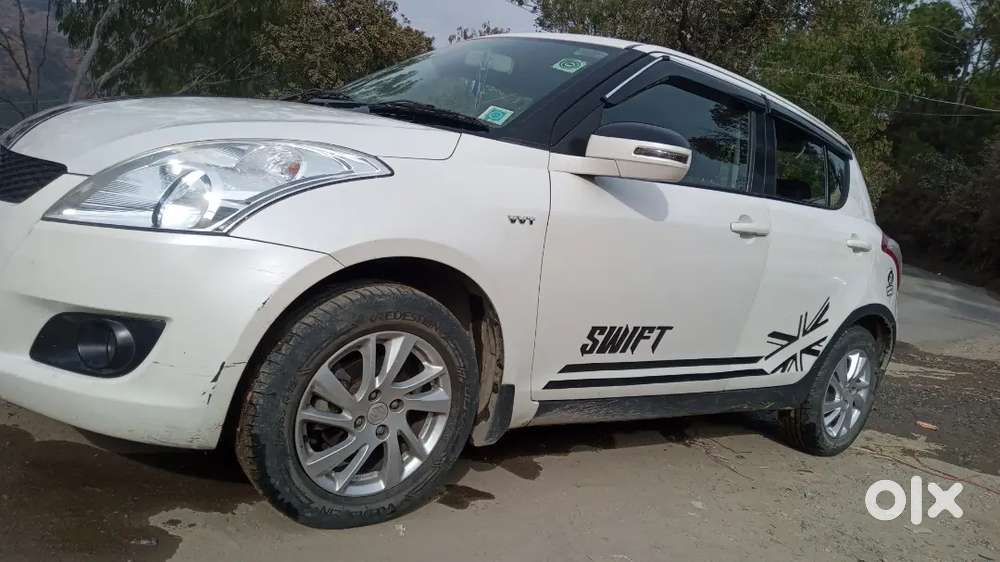 Maruti Suzuki Swift 2012 Petrol 105900 Km Driven price negotiable.