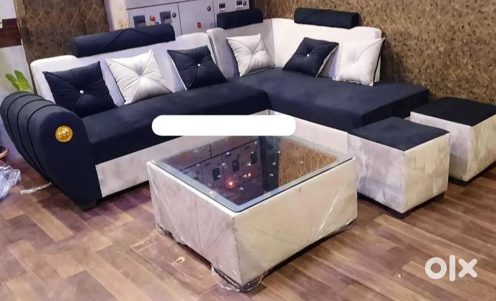 Krl'B Eye-catching Designer Lsofa