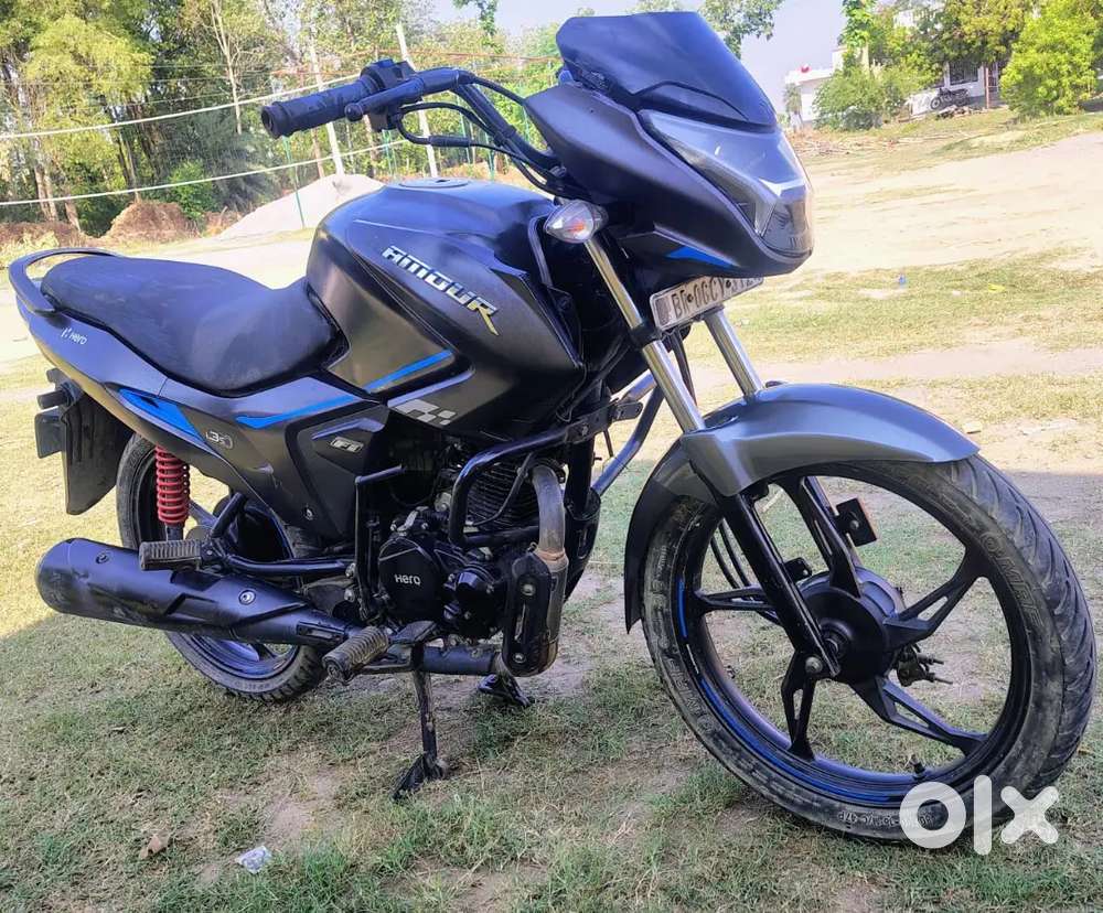 Glamour bike bank se khicha huwa gadi hai a++ condition hai
