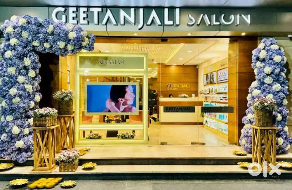 OPENING FOR UNISEX SALON APPLY NOW