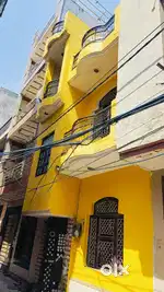 There is a 50 yard two storey house in Sant Nagar with a 16 foot