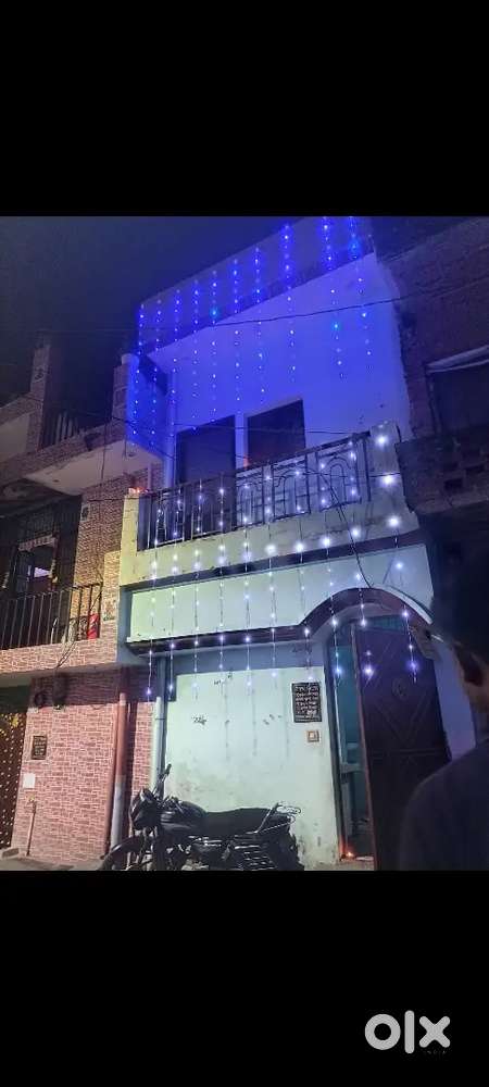 26लाख 50गज डबल स्टोरी मेन रोड से मात्र 200-250मीटर अंदर 20 फिट रोड पर