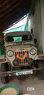 Mahindra major