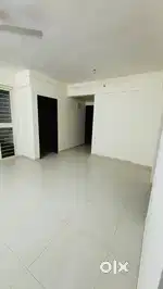 Looking for 1 female flatmate