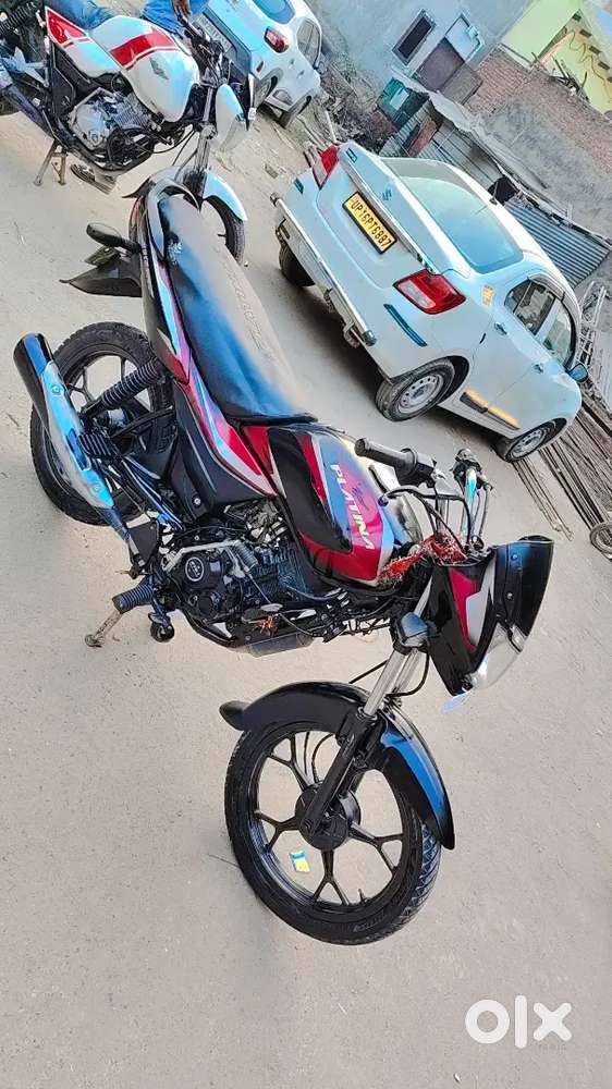 Bajaj platina showroom condition 1st owner all ok good engine self ok