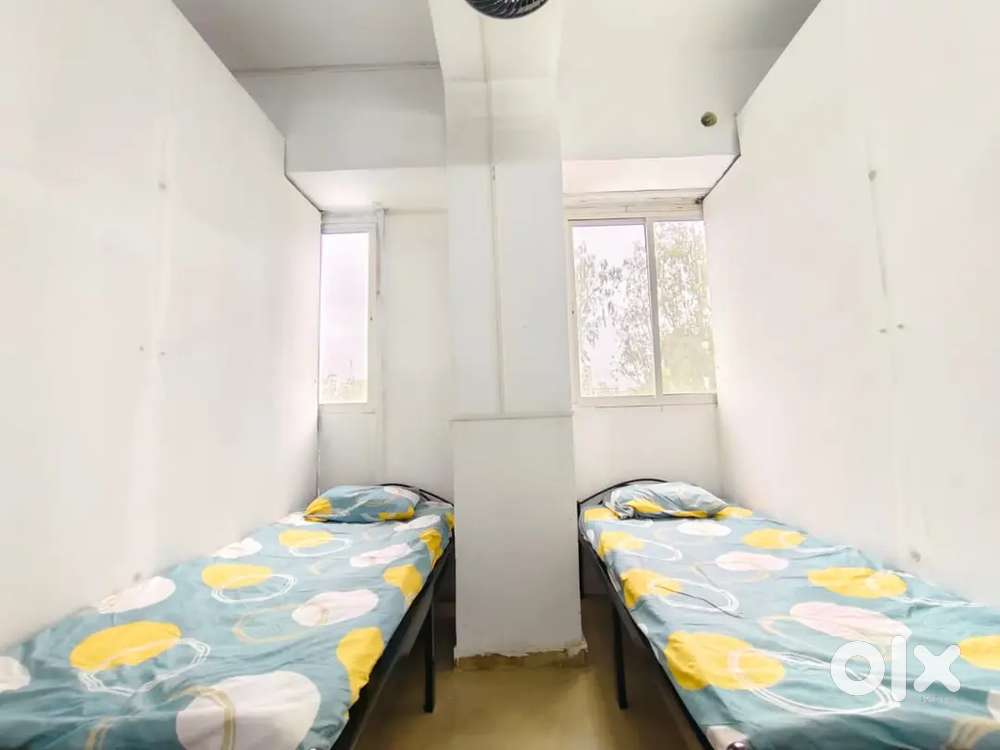 PG for boys in warje