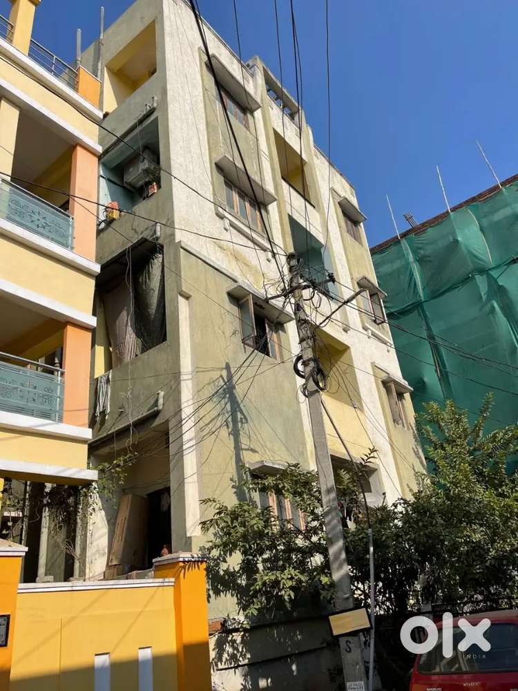 2BHK for 7500 near Kiran International school