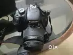 Canon camera with lence
