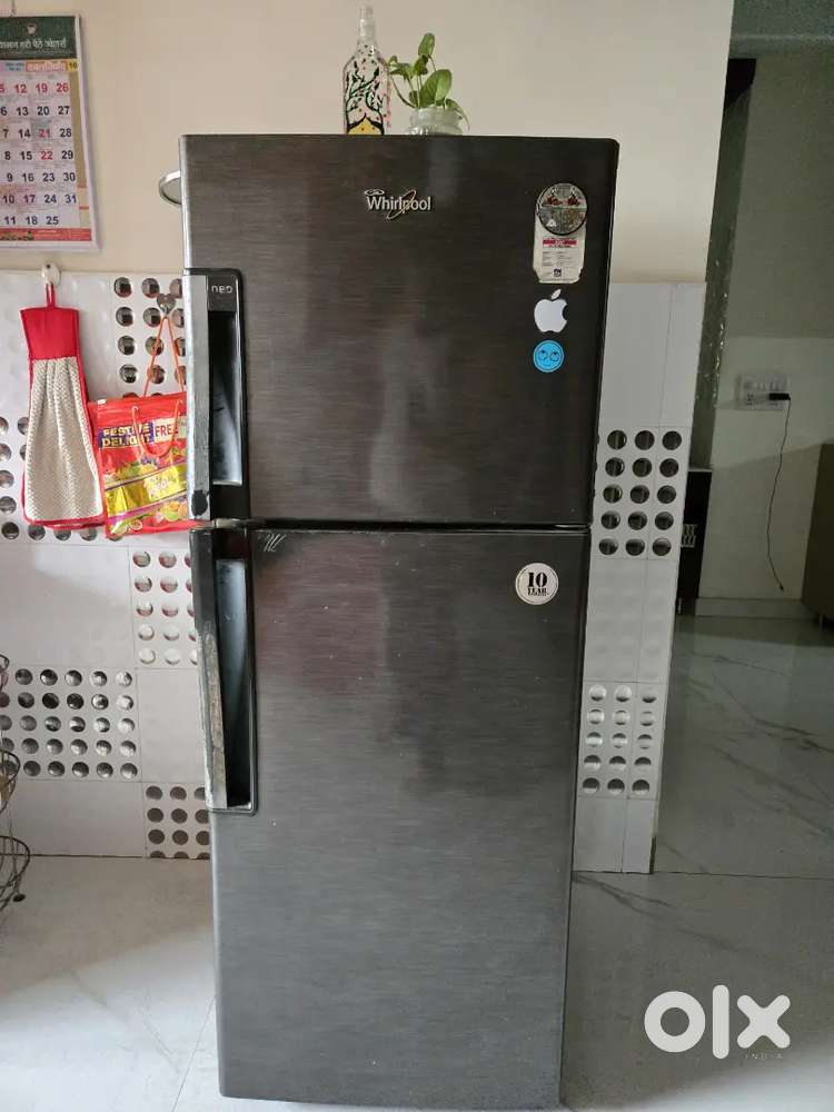 Whirlpool refrigerator double door working perfectly