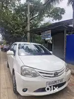 Toyota Etios Liva 2012