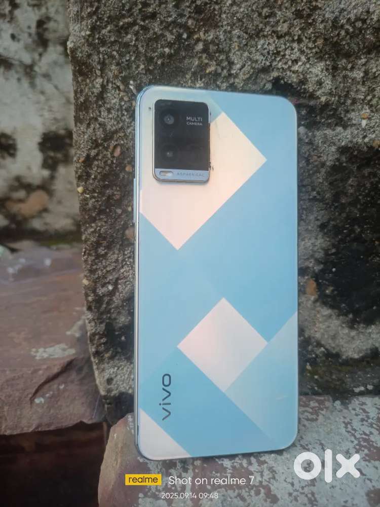 Vivo y21 4+1