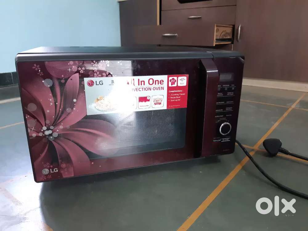LG Microwave 28 liter