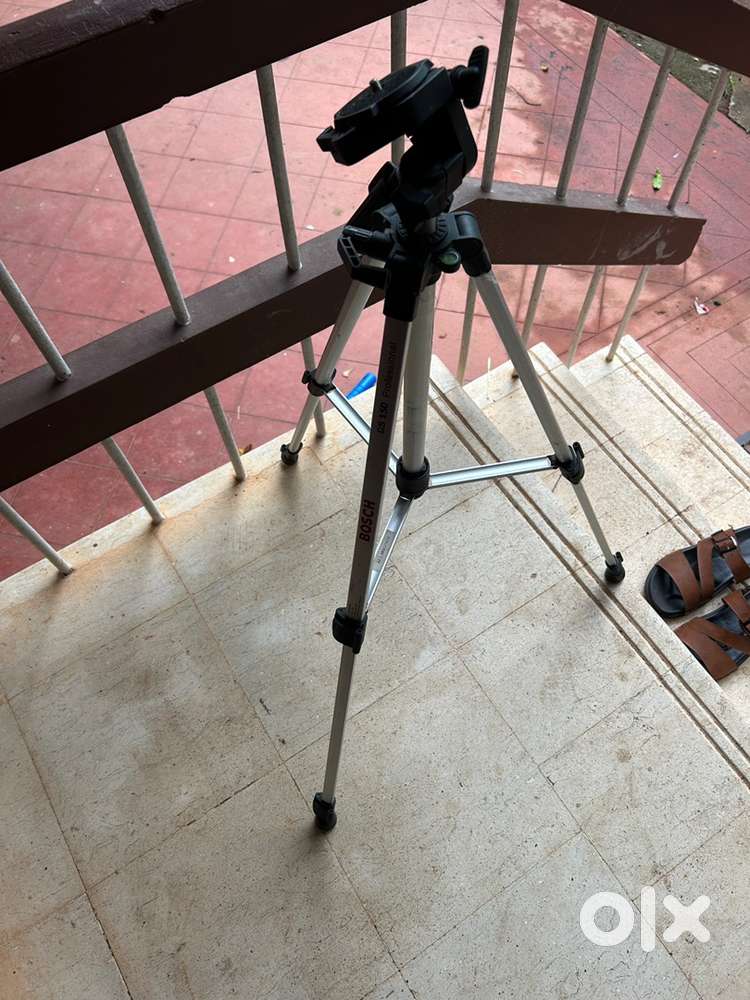 Bosch tripod