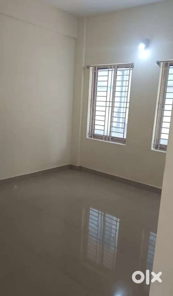 Family bachelor girls office job holder pg centre