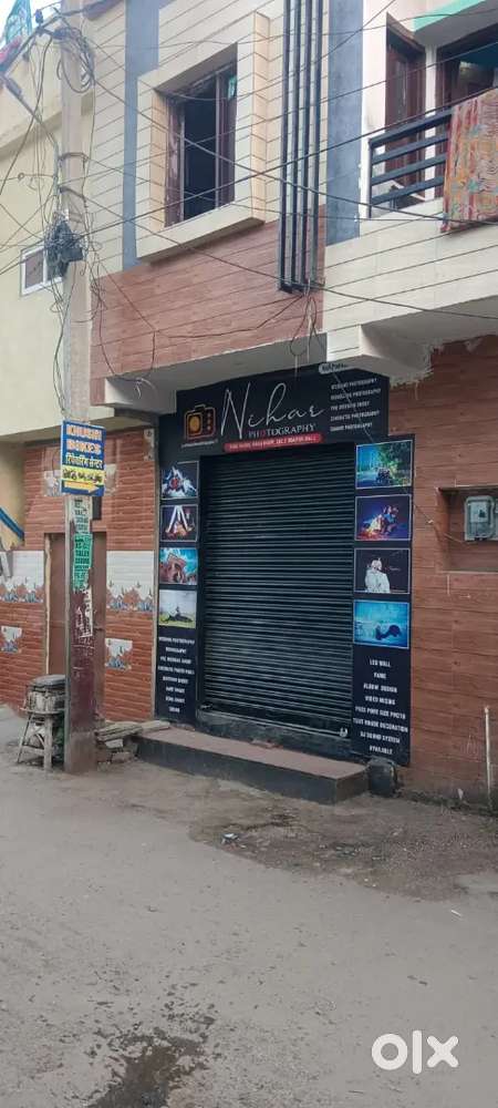 Sec 3 near main road