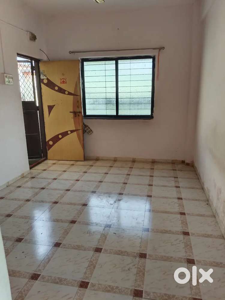 2 bhk रिसेल फ्लॅट विकणे अभियंता नगर कामटवाडा निअर मीना ताई ठाकरे स्कूल