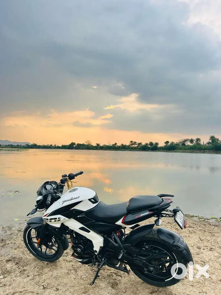 Complete showroom condition, new tyres both, no problems in bike