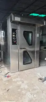 Rotary rack oven 16x24 = 36 trays