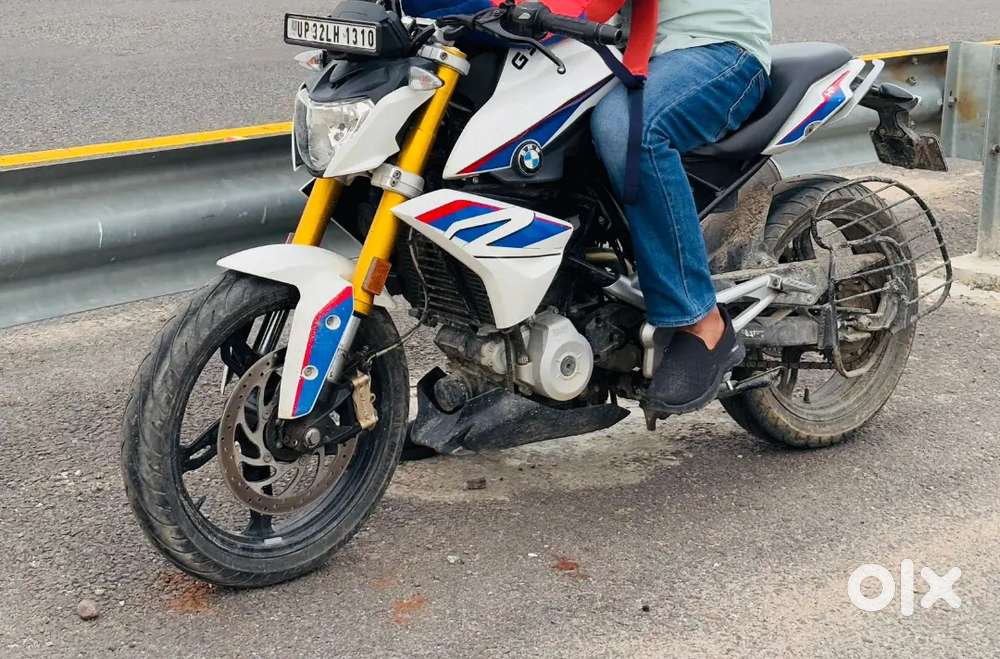 BMW G310 R BIKE ON SELL GOOD CONDITION
