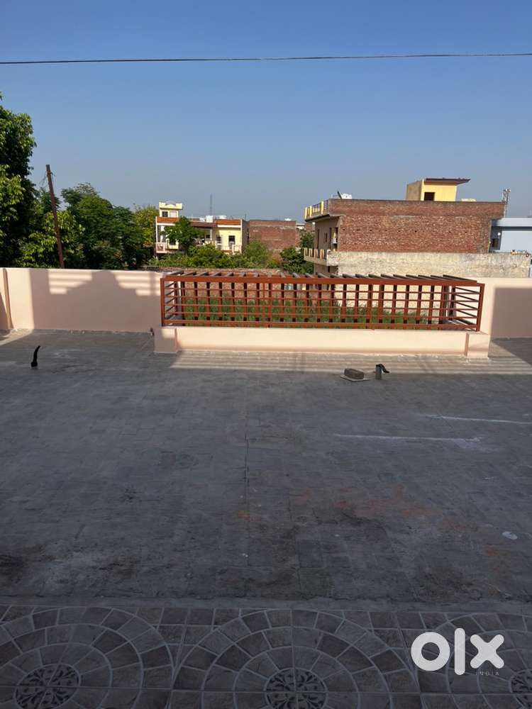 2bhk ground floor