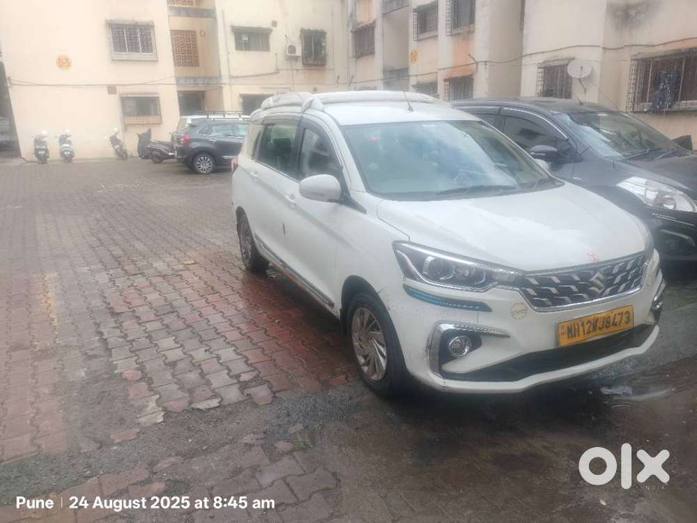 Permit car need driver requirment