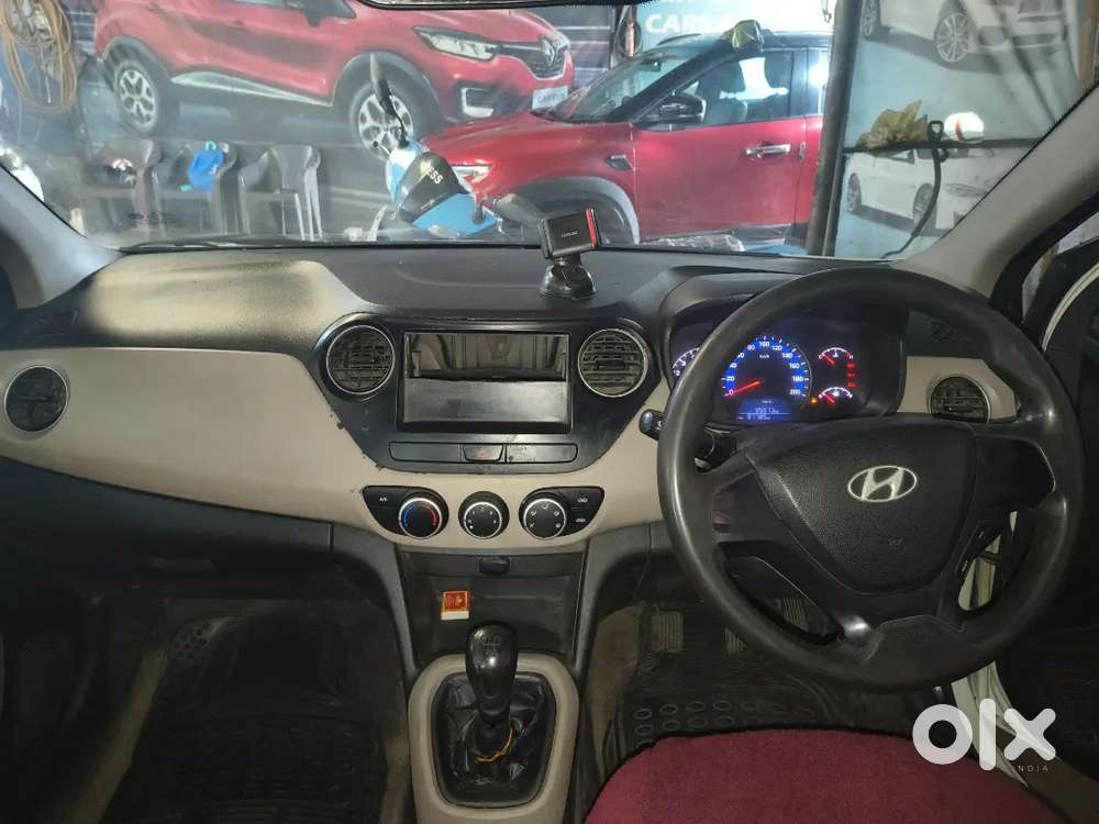 Looking for driver to drive in ola uber (lease basis). Diesel car