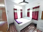 Male PG available in low prices Near Maulana Azad college