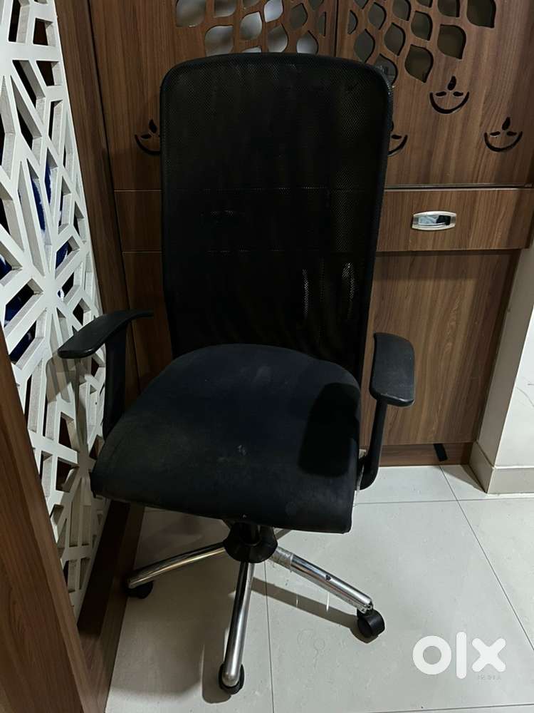 Computer chair rolling chair