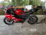 Yamaha r15 v4 red (2022) negotiable