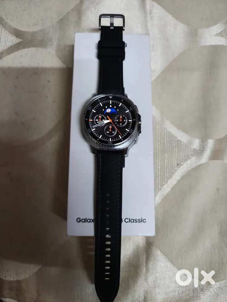 SAMSUNG WATCH 8 CLASSIC LTE SMART WATCH DOTLESS CONDITION INDIAN BILL