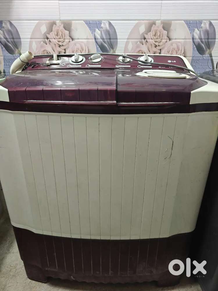 Washing Machine LG in Good condition for Sale at Rs 4199