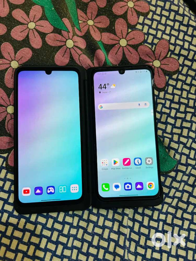 6 ram 128 rom mobile name lg g8x thin q 4g phone. Dubble screen.