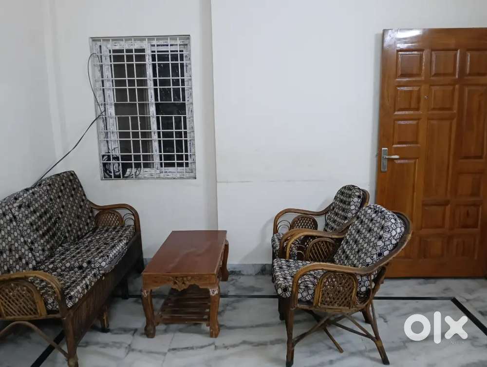 2BHK FULLY FURNISHED FLAT