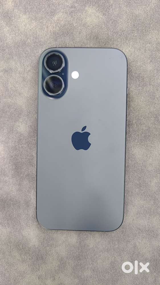 iPhone 16 - 256GB - 10 Month Warranty