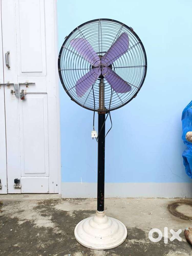 Toofan Stand Fan