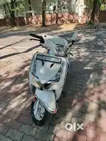 Hero Destini 125 cc 2024 Model White Color