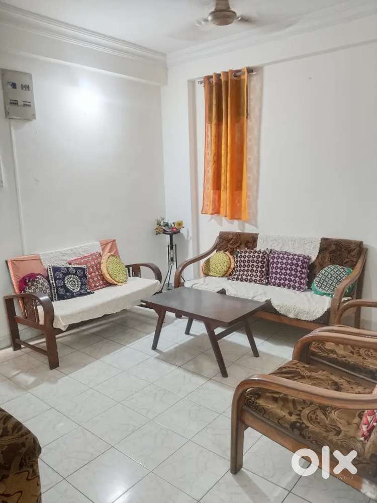2 BHK Furnished Flat, E-3 Arera Colony