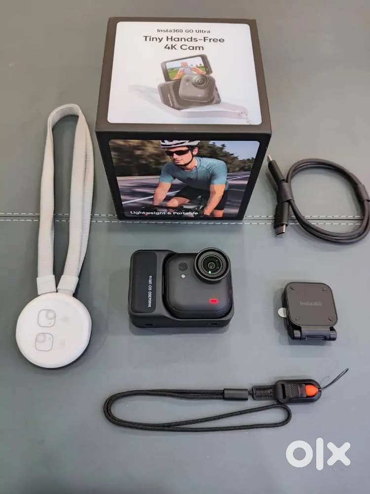 Insta360 GO Ultra Creator Bundle (Black)