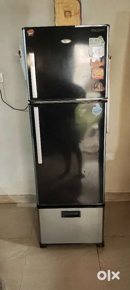 Whirlpool protton fridge