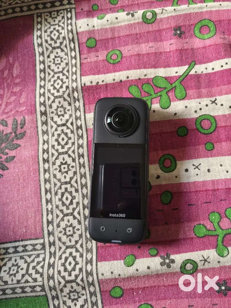 Insta360 X3