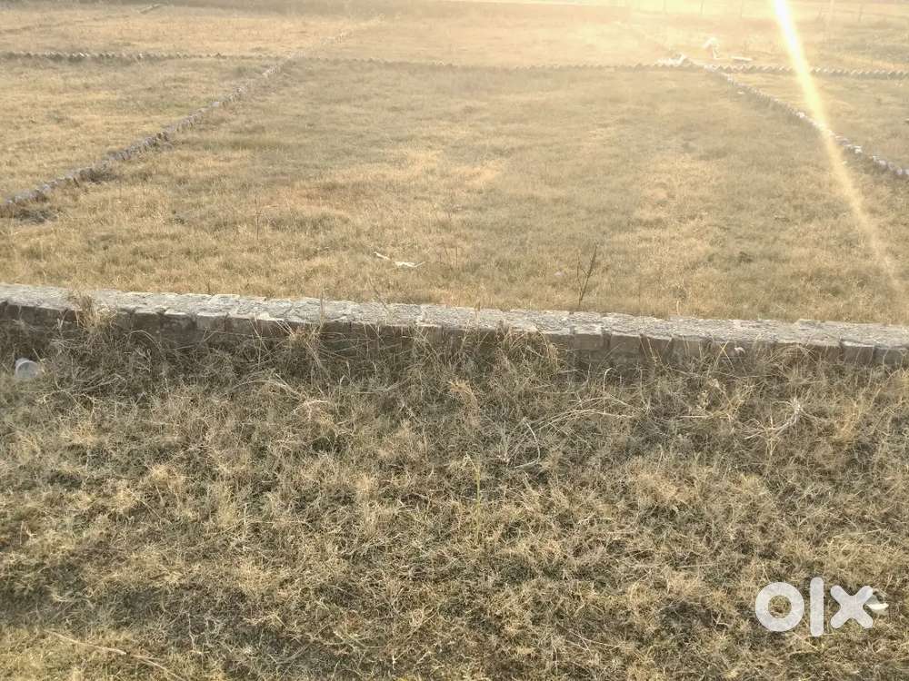 प्लॉट फॉर सेल