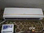 HITACHI 1.5 TAN AC NEW