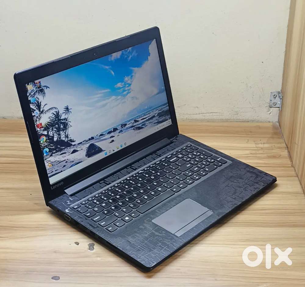 Lenovo IdeaPad 310 i7 7th Gen Touch Screen Laptop