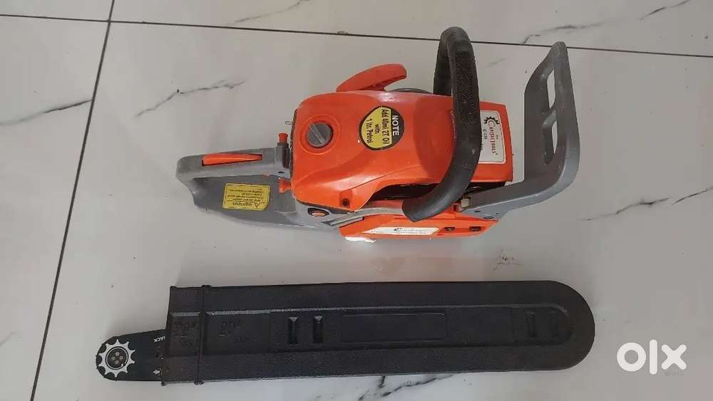 Petrol Chainsaw new box piece
