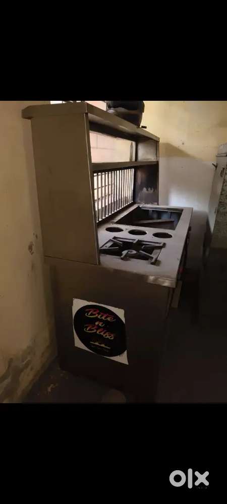 DOSA COUNTER,  GAS GRILL