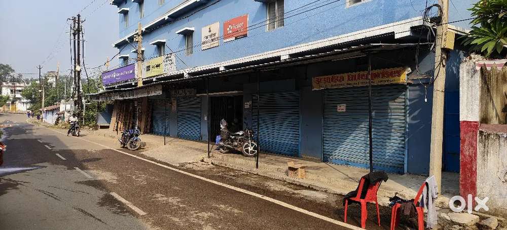 Shop for rent near station road