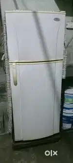 Double door fridge sell good cooling good condition