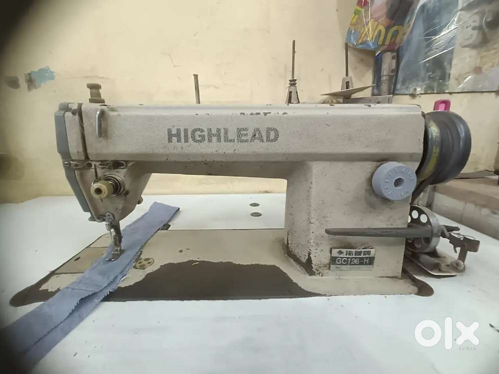 HIGHLEAD GC128-H which is a heavy-duty industrial sewing machine