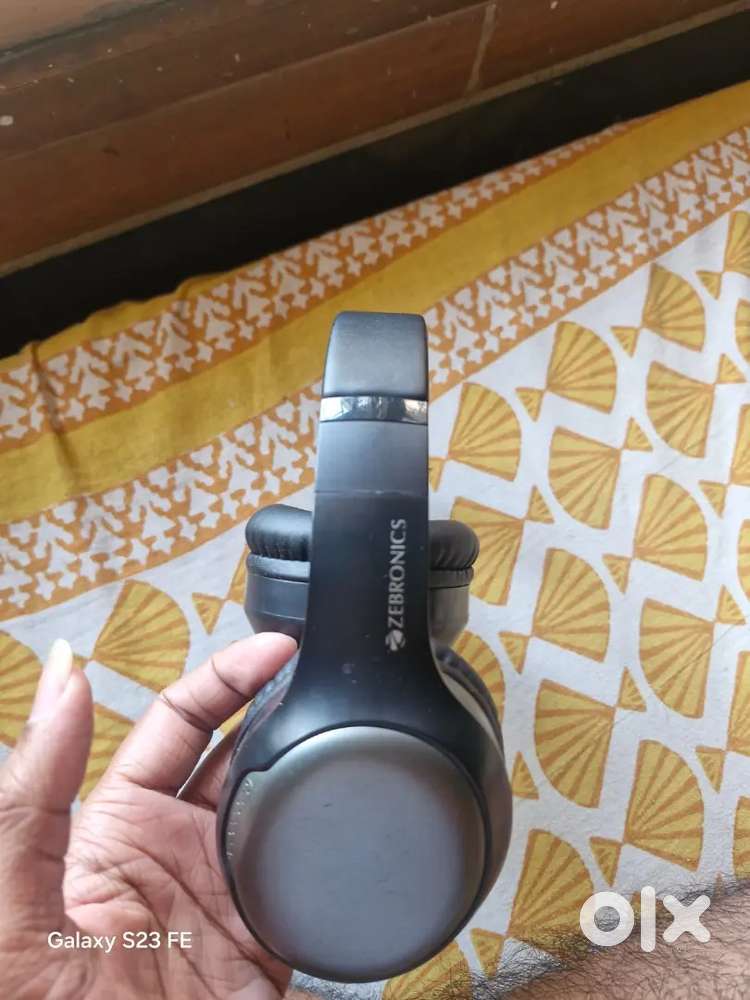 Zebronics zeb thunder max headphones 11 month older