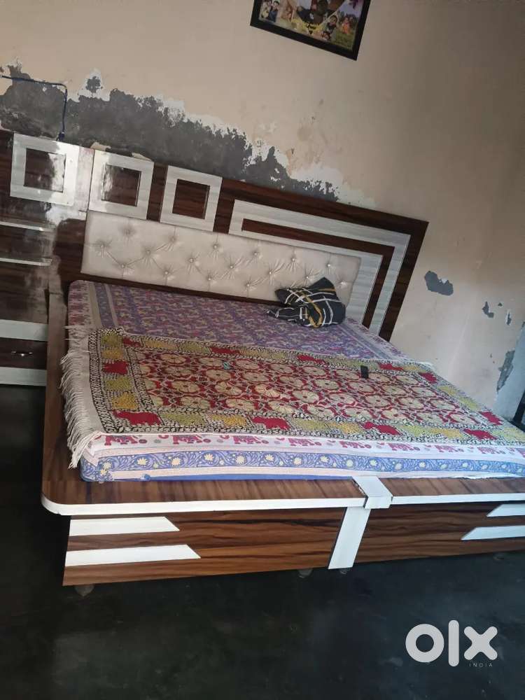Double bed